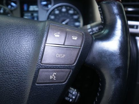 Used 2013 Lexus LX 570 4WD w/ Luxury Pkg image 38