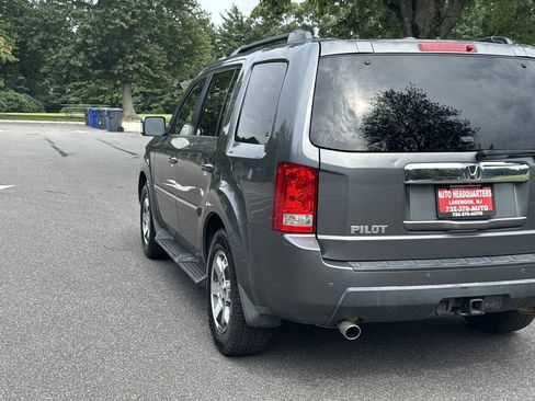 Used 2010 Honda Pilot Touring image 8