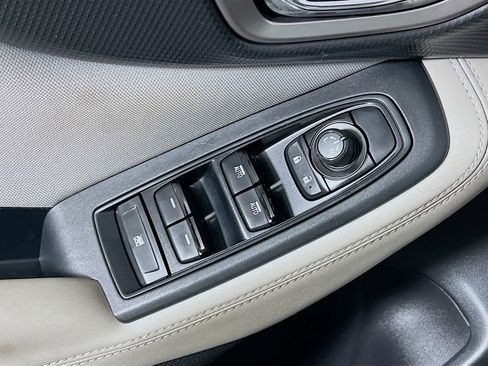 Used 2023 Subaru Forester Premium AWD/4WD image 16