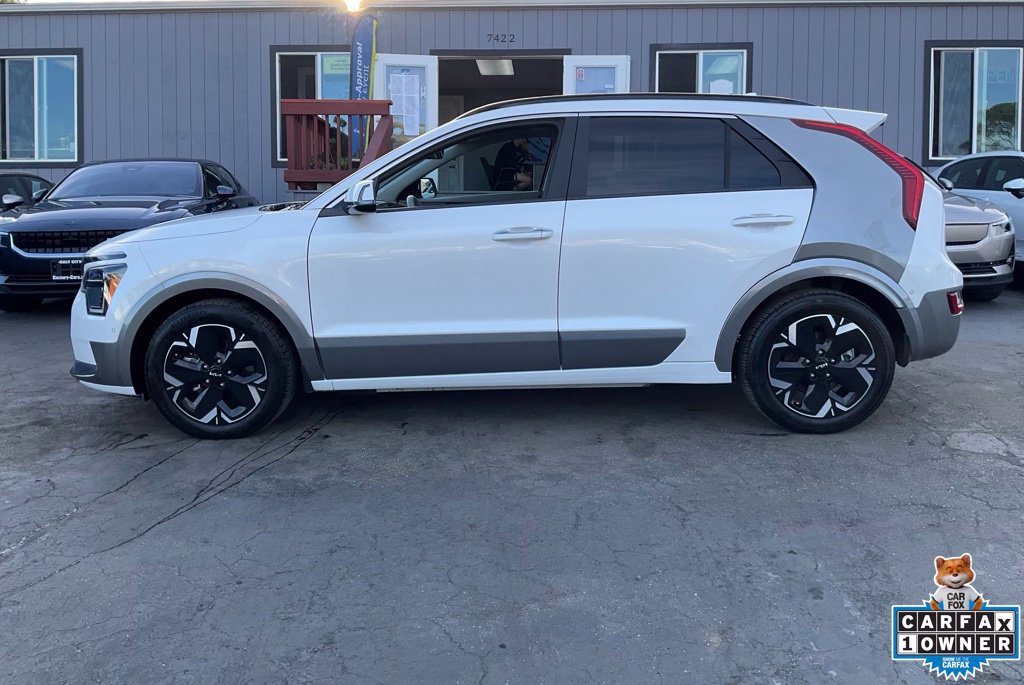 Used 2025 Kia Niro Wave w/ Wave Preserve Package FWD image 6