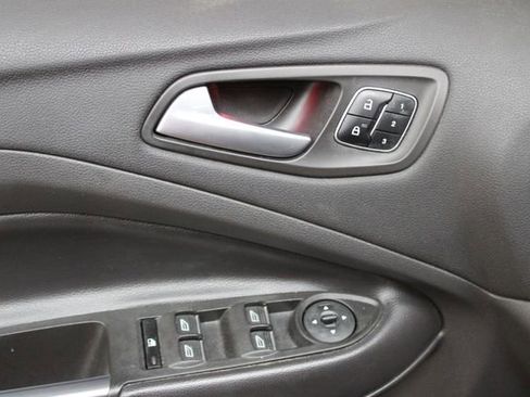 Used 2017 Ford Escape Titanium w/ Equipment Group 301A FWD image 17