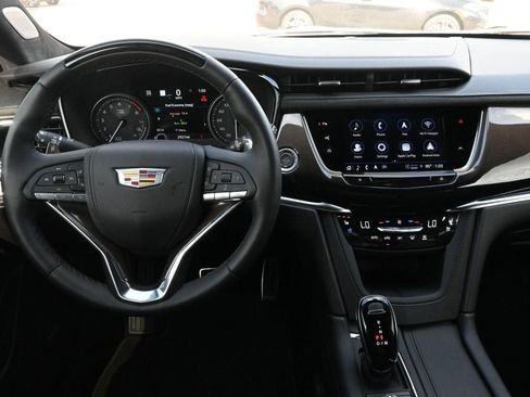 New 2025 Cadillac XT6 Sport w/ Platinum Package image 91