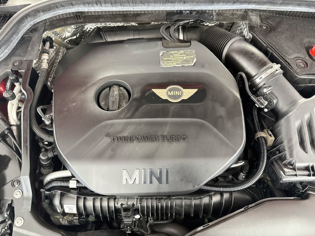 Used 2015 MINI Cooper S FWD image 31