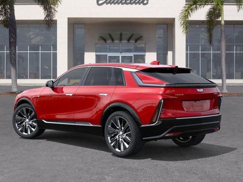 New 2025 Cadillac Lyriq Luxury image 3