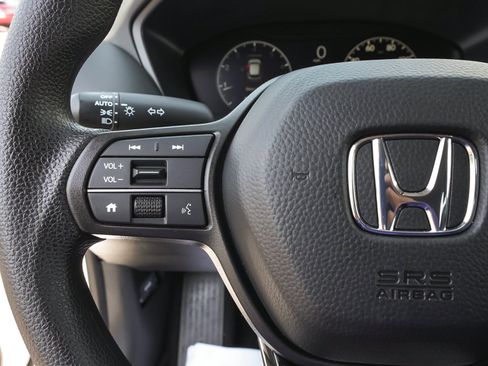 Used 2026 Honda HR-V LX image 17