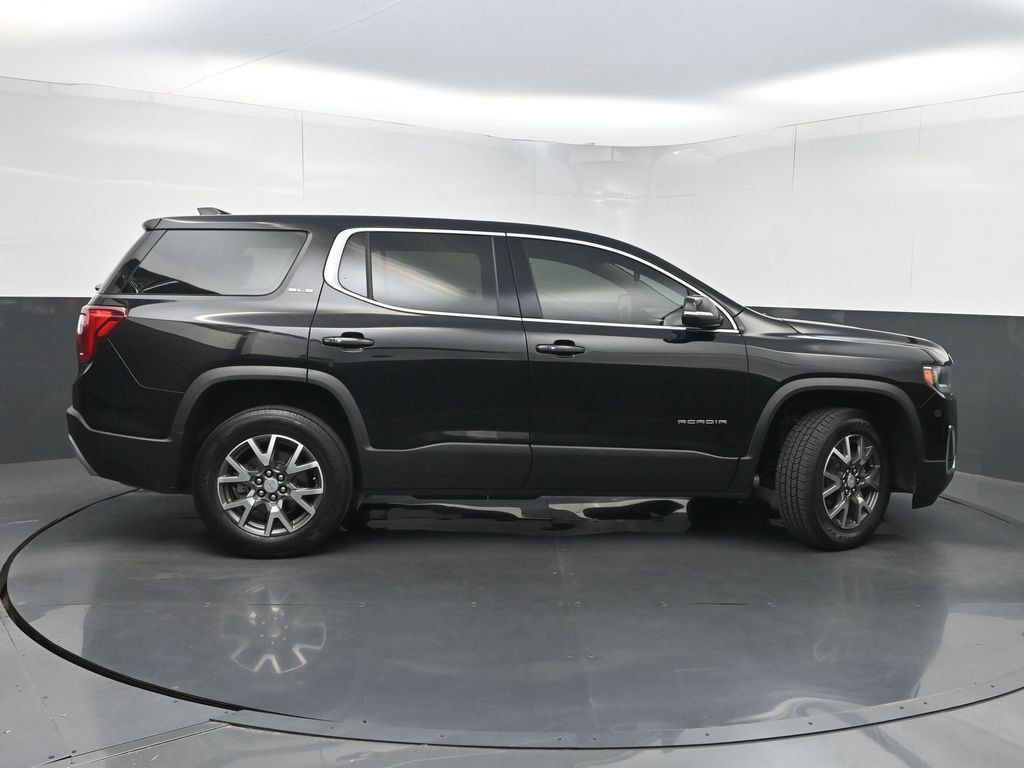 Used 2023 GMC Acadia SLE FWD image 43