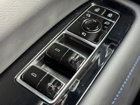 New 2025 Cadillac Escalade IQ Sport 1 w/ Smart Trailering package image 33