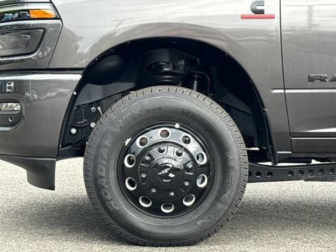 New 2026 RAM 3500 Laramie w/ Night Edition AWD/4WD image 8