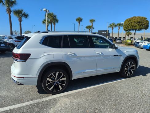 New 2026 Volkswagen Atlas SEL Premium R-Line image 5