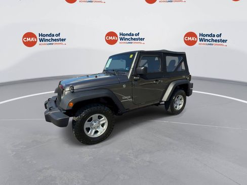 Used 2017 Jeep Wrangler Sport w/ Trailer Tow Group AWD/4WD image 4
