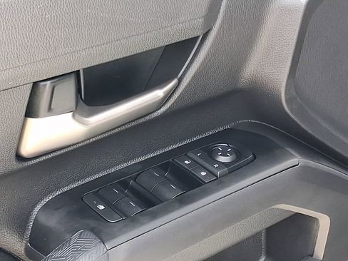 Used 2025 Toyota Tacoma TRD Sport RWD image 16