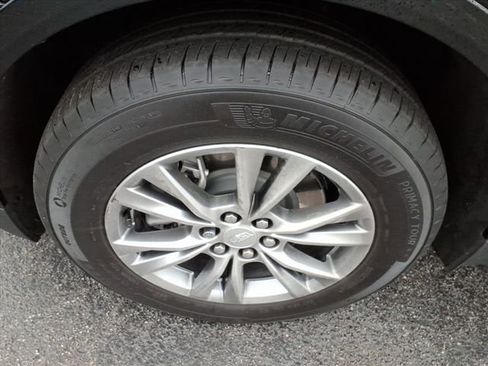 Certified 2023 Cadillac XT5 Premium Luxury image 12