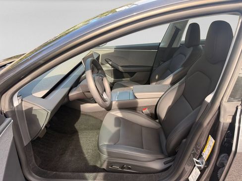 Used 2025 Tesla Model 3 Long Range RWD image 23