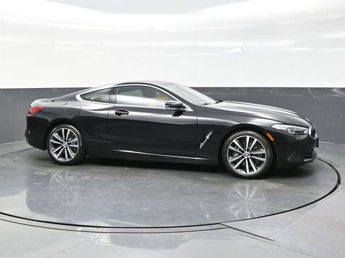 Used 2020 BMW 840i xDrive Coupe w/ Driving Assistance Package image 8
