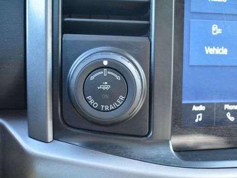 Used 2024 Ford F150 XLT image 15