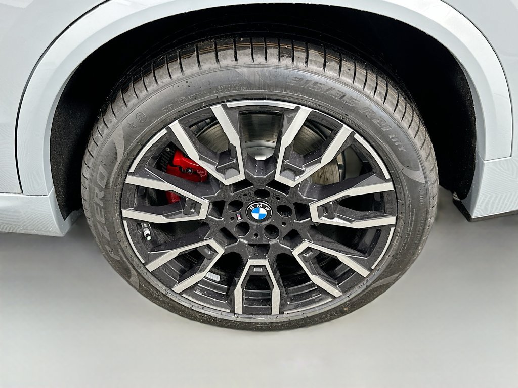 Used 2026 BMW X5 xDrive50e w/ M Sport Package AWD/4WD image 23