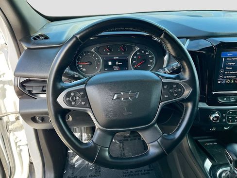 Used 2023 Chevrolet Traverse RS AWD/4WD image 11