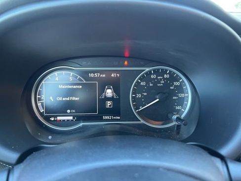 Used 2020 Nissan Kicks SV image 10