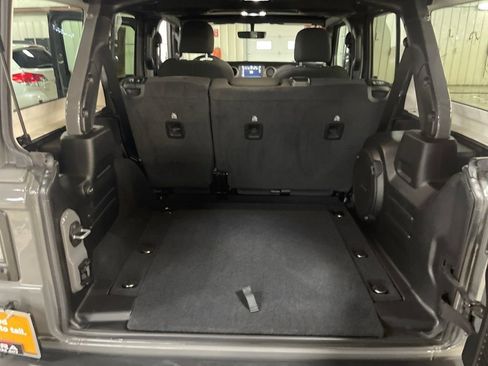 Certified 2021 Jeep Wrangler Unlimited Sport image 23