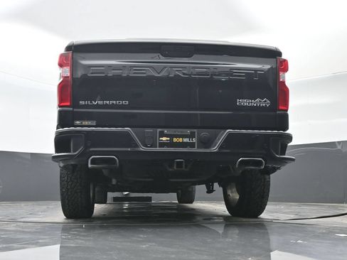 Used 2020 Chevrolet Silverado 1500 High Country w/ Technology Package AWD/4WD image 38