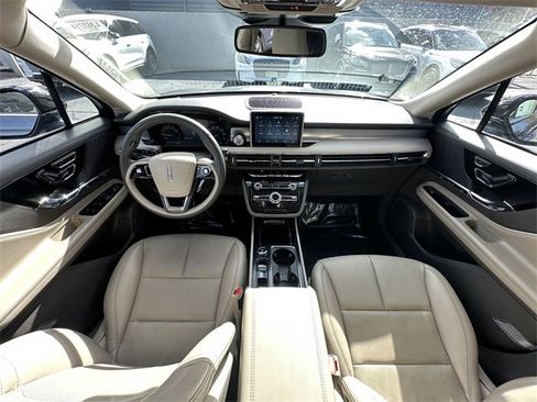 Certified 2022 Lincoln Corsair AWD w/ Equipment Group 101A image 16