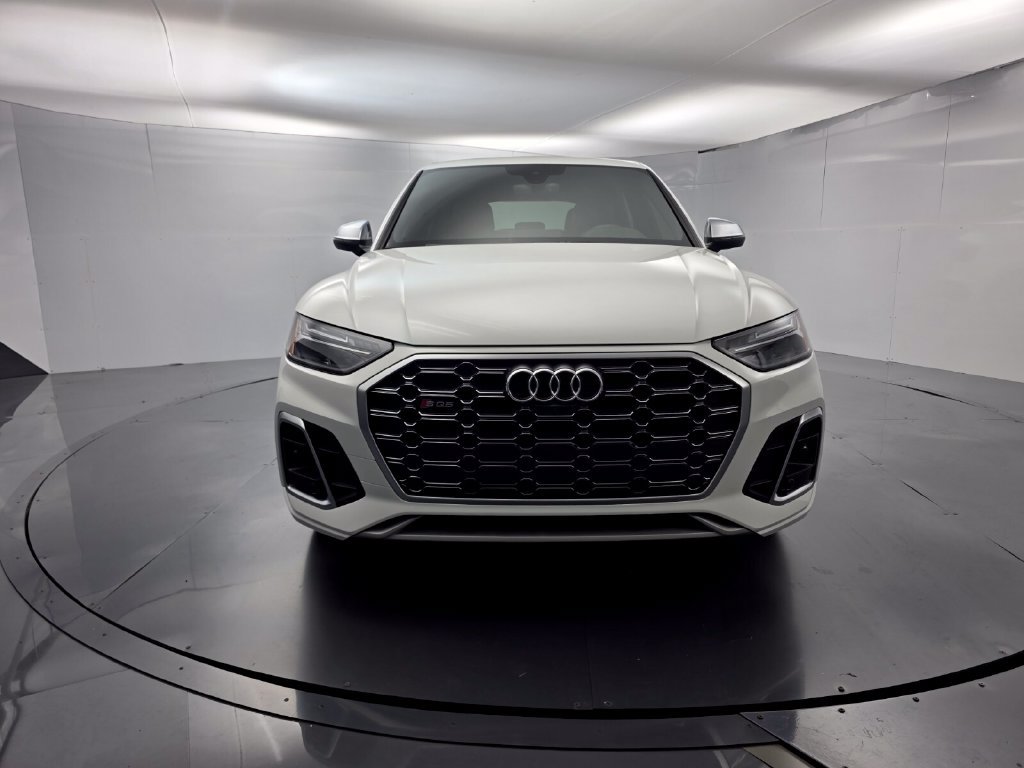 Used 2023 Audi SQ5 Premium Plus w/ Premium Plus Package AWD/4WD image 2