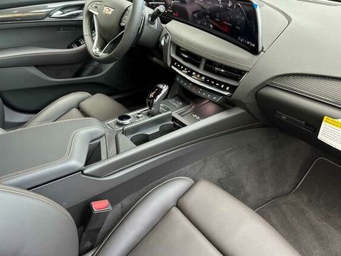 New 2026 Cadillac CT5 V image 15