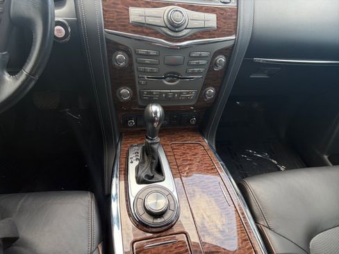 Used 2020 Nissan Armada Platinum w/ Captain's Chairs Package AWD/4WD image 27