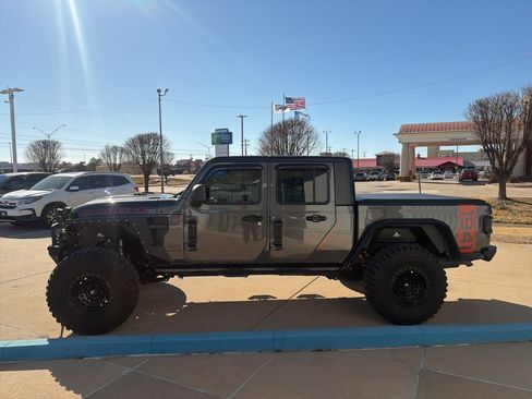 Used 2021 Jeep Gladiator Mojave image 5