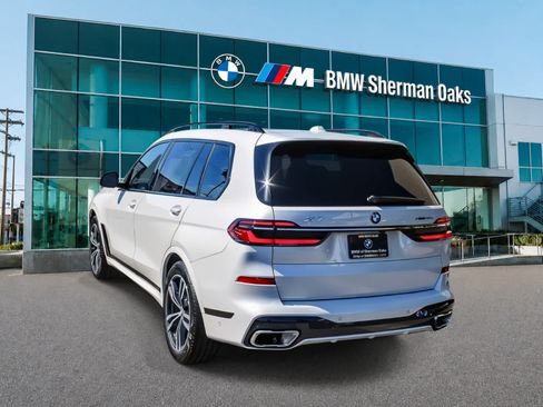 New 2027 BMW X7 xDrive40i AWD/4WD image 6
