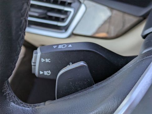 Used 2021 BMW X5 xDrive40i w/ Premium Package image 41