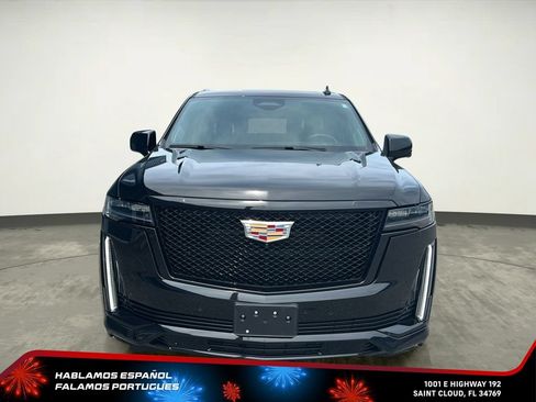 Certified 2024 Cadillac Escalade ESV Sport Platinum AWD/4WD image 9
