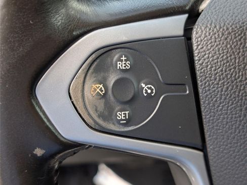 Used 2020 Chevrolet Colorado LT RWD image 21
