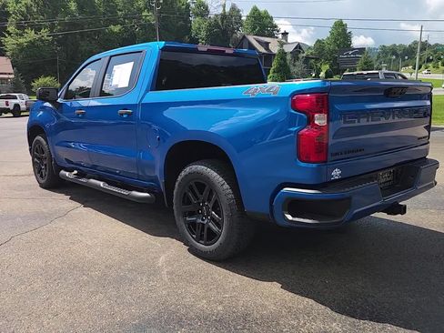 Used 2024 Chevrolet Silverado 1500 Custom w/ Turbomax Blackout Package AWD/4WD image 12
