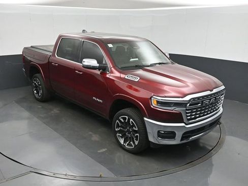 Used 2025 RAM 1500 Limited AWD/4WD image 39