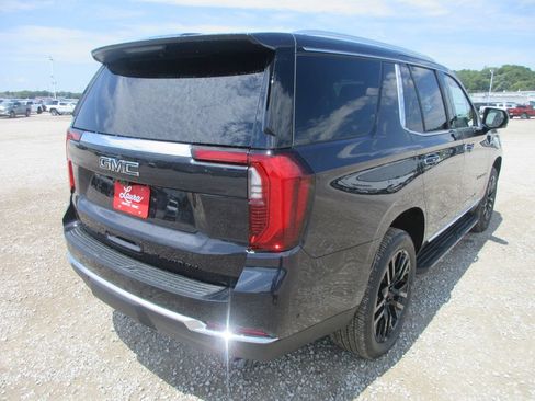 New 2026 GMC Yukon Elevation w/ Elevation Premium Package AWD/4WD image 4