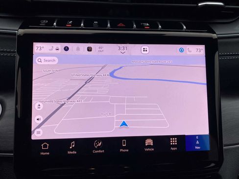 New 2025 Jeep Grand Cherokee Limited w/ Black Appearance Package image 9