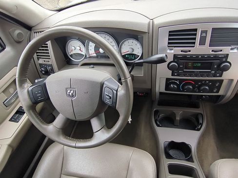 Used 2007 Dodge Dakota Laramie w/ Popular Equipment Group AWD/4WD image 15