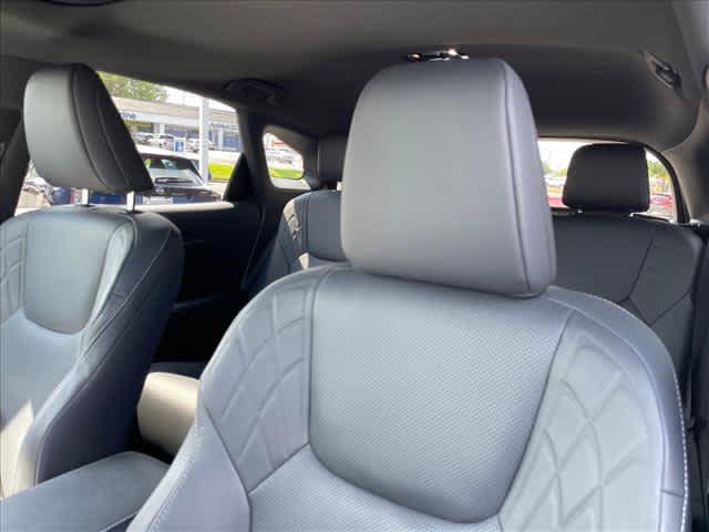 Used 2025 Lexus RX 350 Premium w/ Accessory Package (Z1) FWD image 19