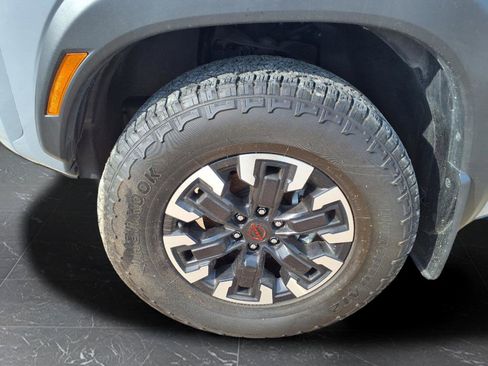 Used 2024 Nissan Frontier PRO-4X w/ Off-Road Protection Package image 32