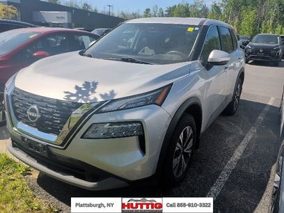 Used 2022 Nissan Rogue SV