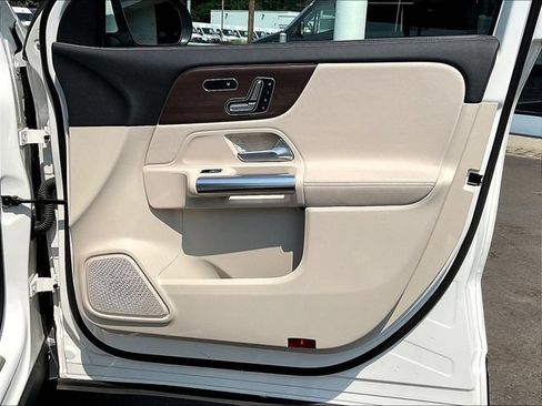 Certified 2023 Mercedes-Benz GLA 250 4MATIC image 29
