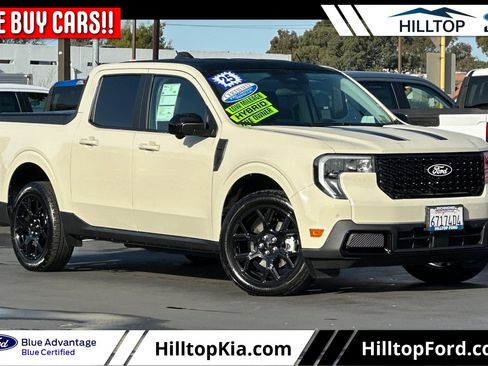 Certified 2025 Ford Maverick Lariat w/ Black Appearance Package image 1