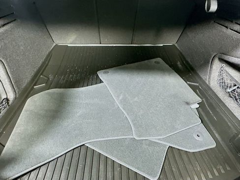 Used 2023 Audi A4 2.0T Premium w/ Convenience Package image 26