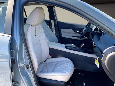 New 2026 Nissan Sentra SL w/ Floor Mat Package FWD image 11