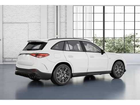 Used 2025 Mercedes-Benz GLC 43 AMG 4MATIC image 19