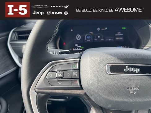 New 2025 Jeep Grand Cherokee Limited 4xe image 22