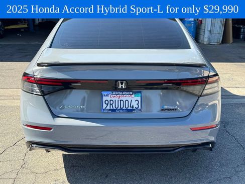Used 2025 Honda Accord Sport image 6