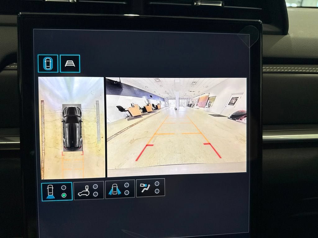 New 2027 GMC Terrain Elevation w/ Elevation Premium Package AWD/4WD image 35
