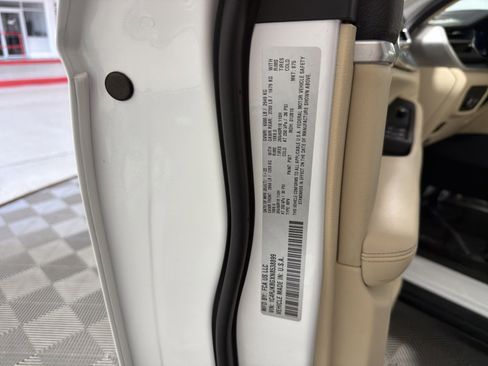 Used 2022 Jeep Grand Cherokee L Limited image 30